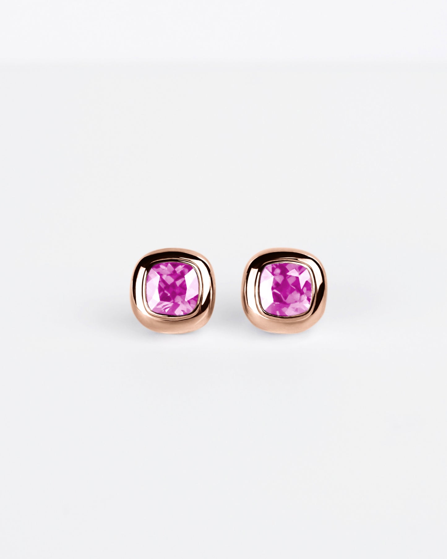 Large Puff Stud Earrings in 18K Gold
