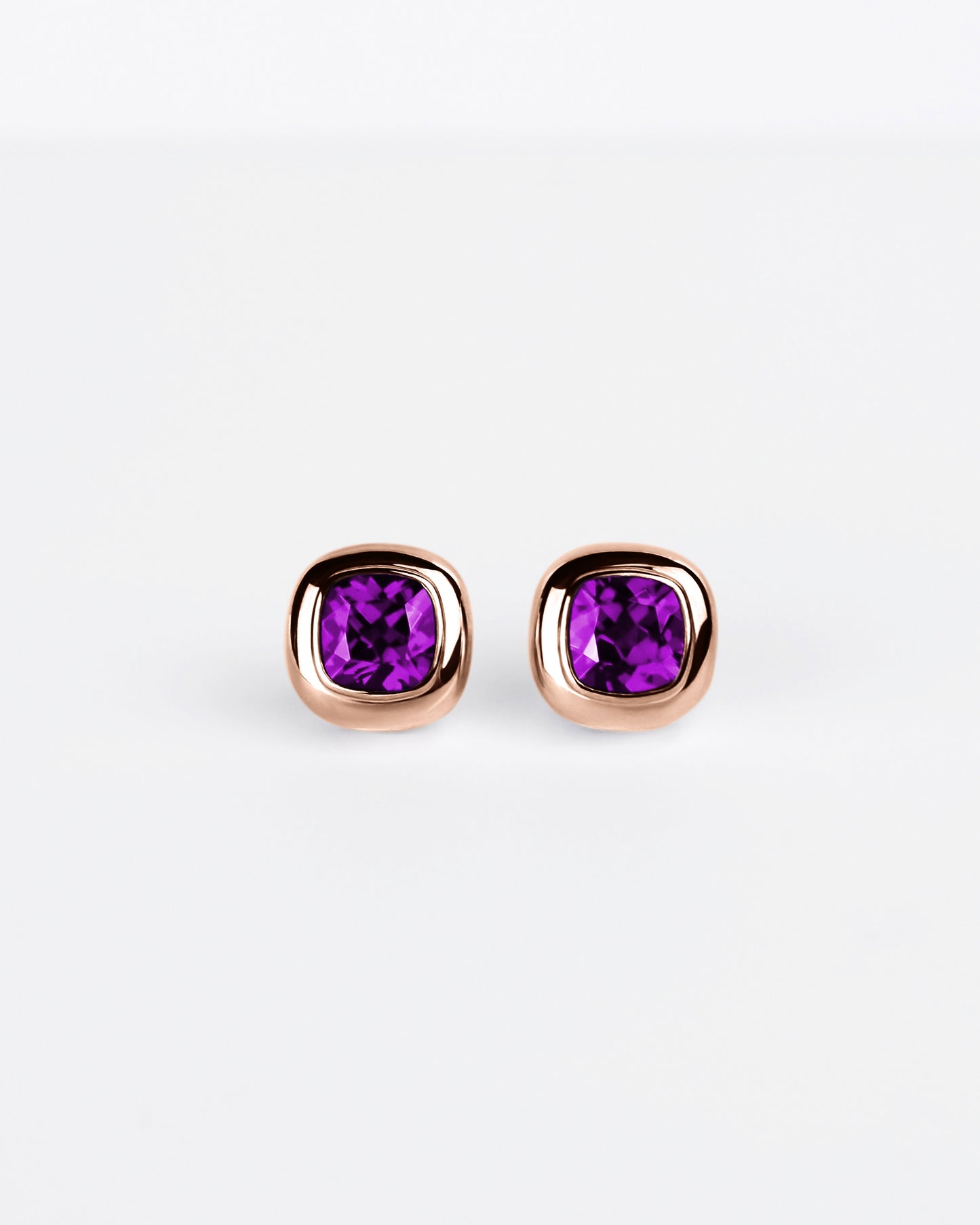 Large Puff Stud Earrings in 18K Gold