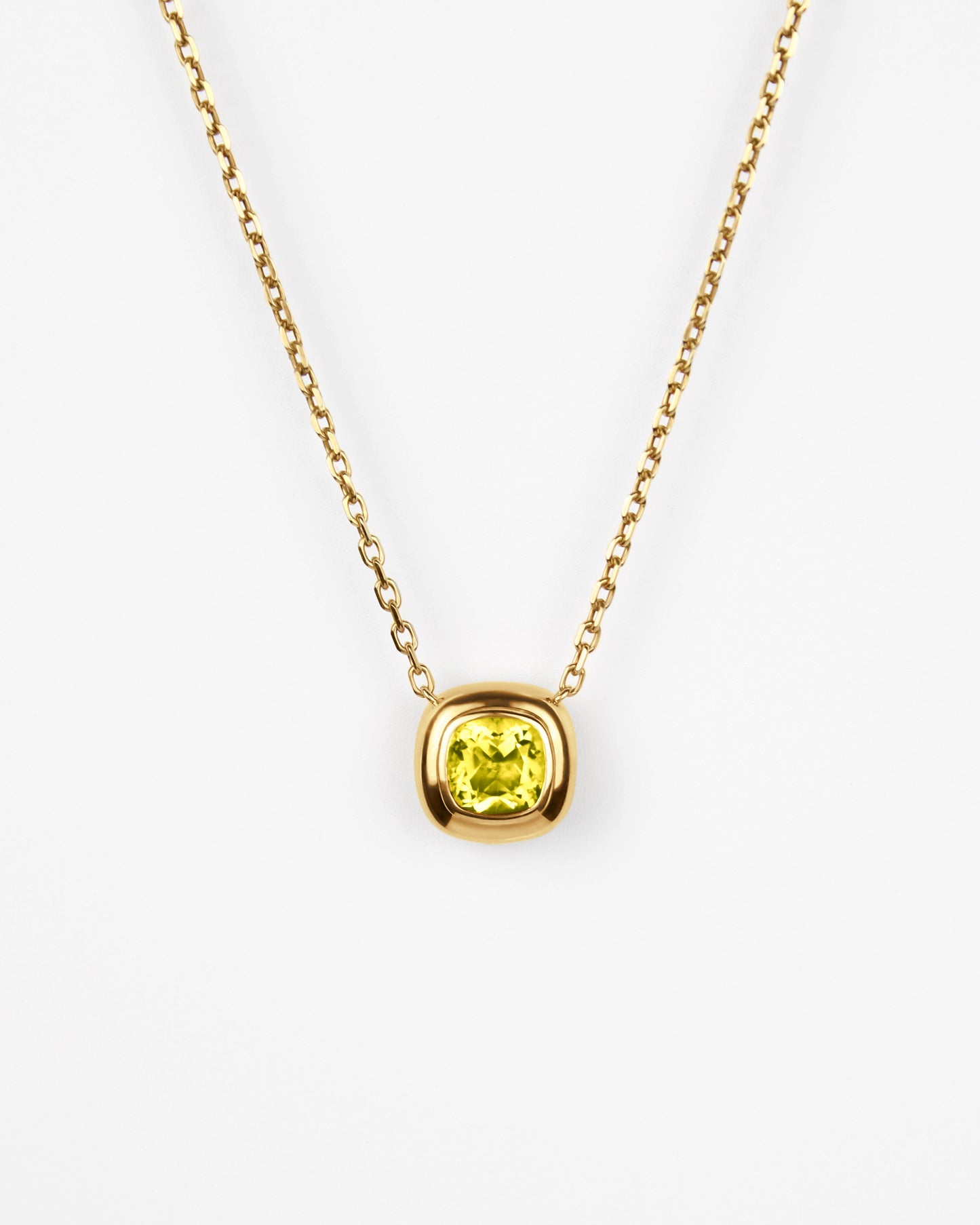Large Puff Pendant in 18K Gold
