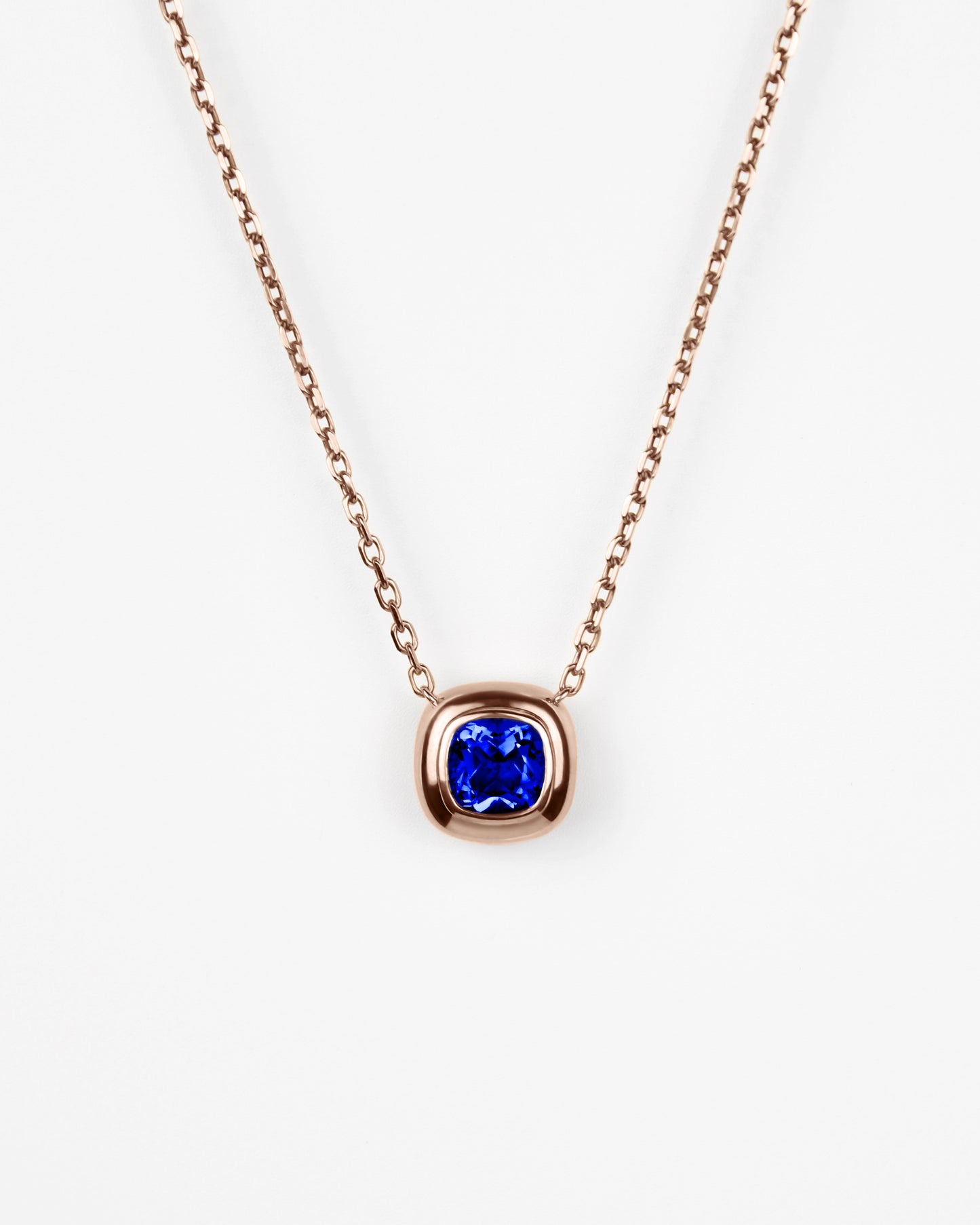 Large Puff Pendant in 18K Gold