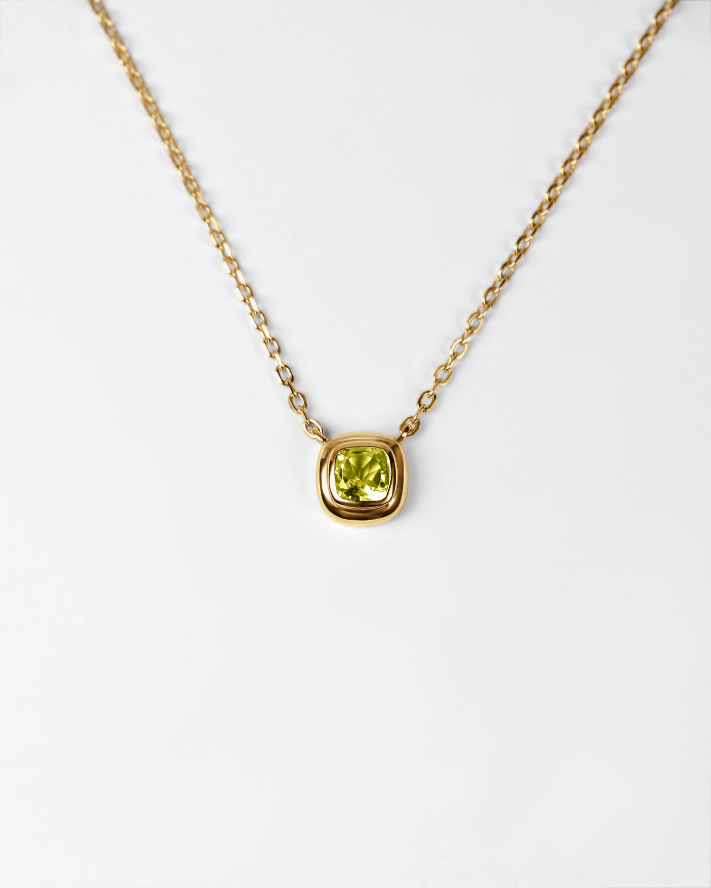Puff Pendant in 18K Gold