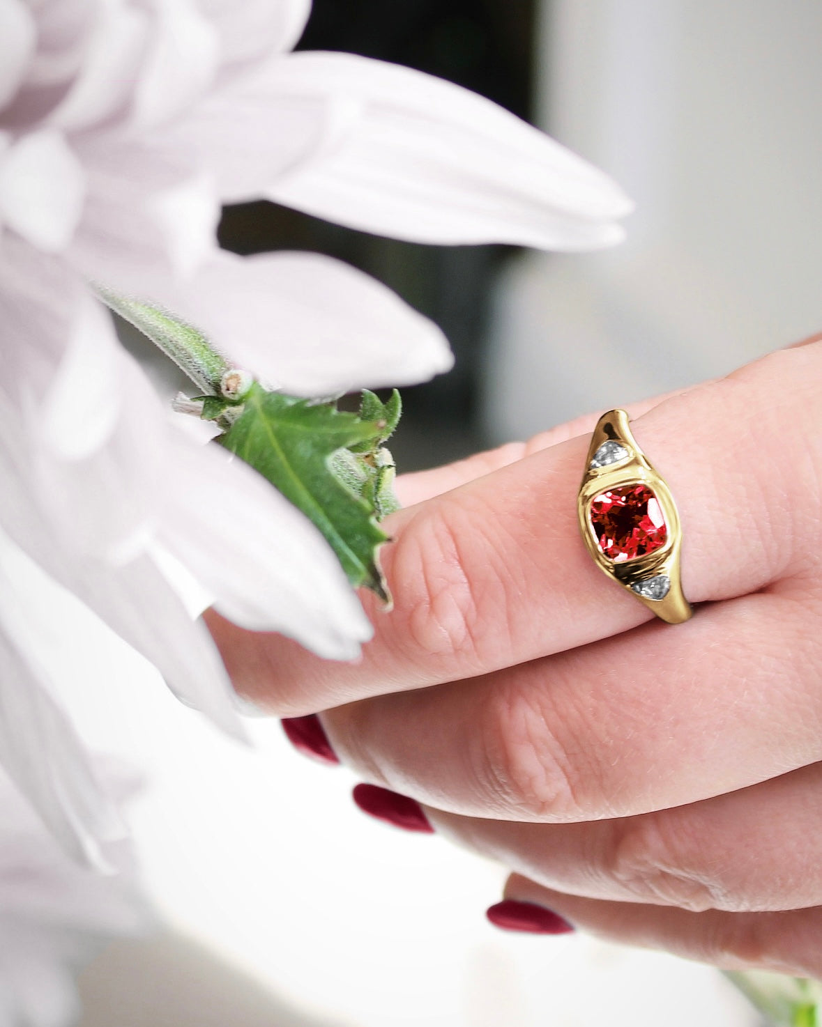 Puff Ring in 18K Gold