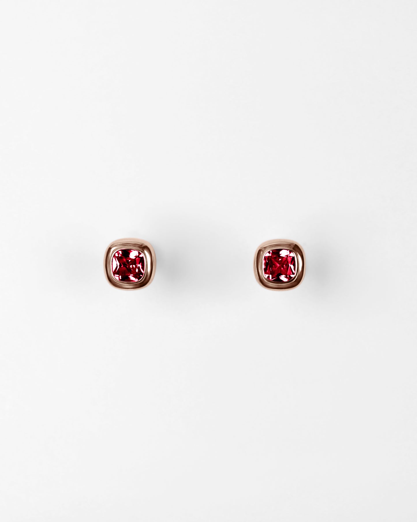 Puff Stud Earrings in 18K Gold