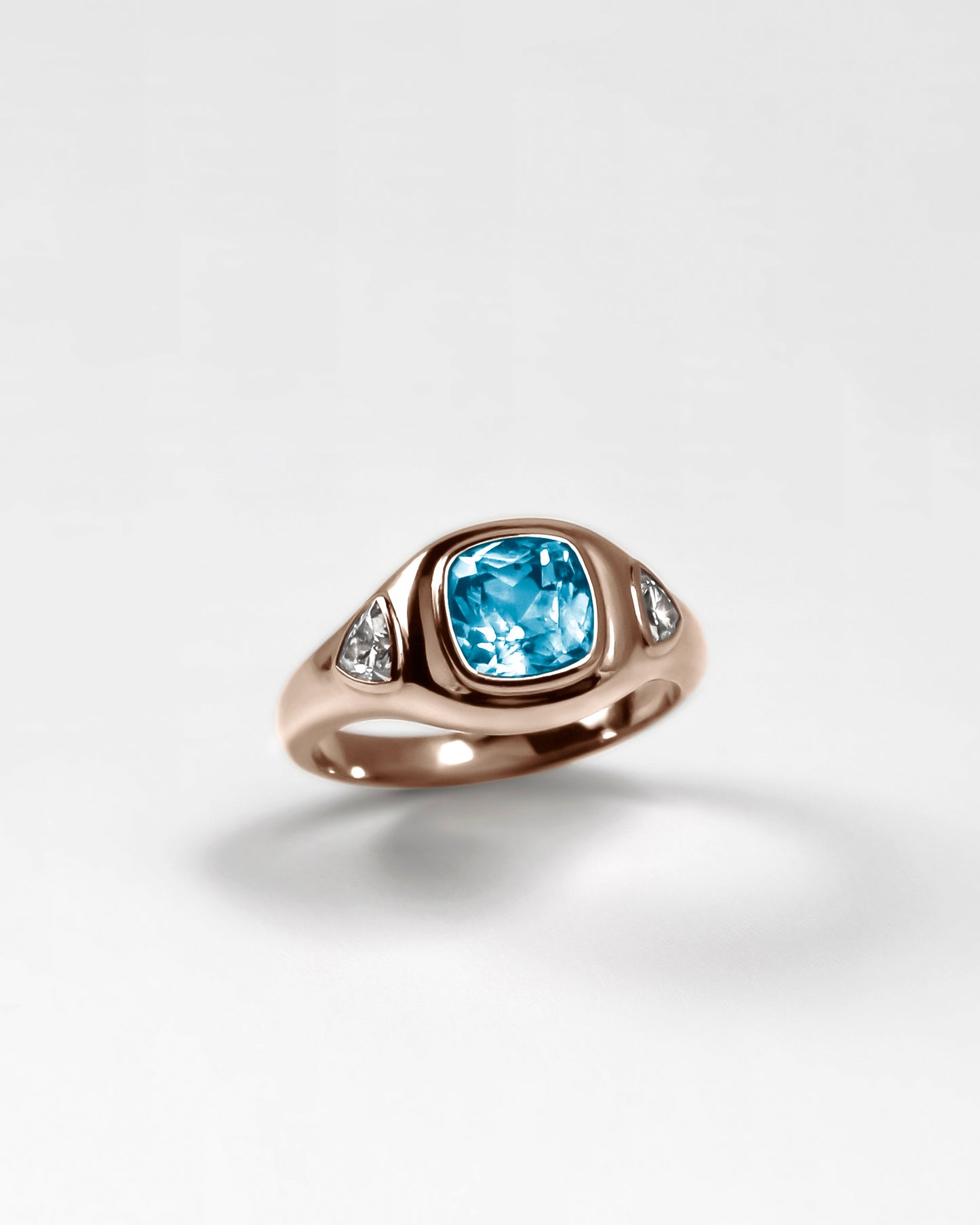 Puff Ring in 18K Gold