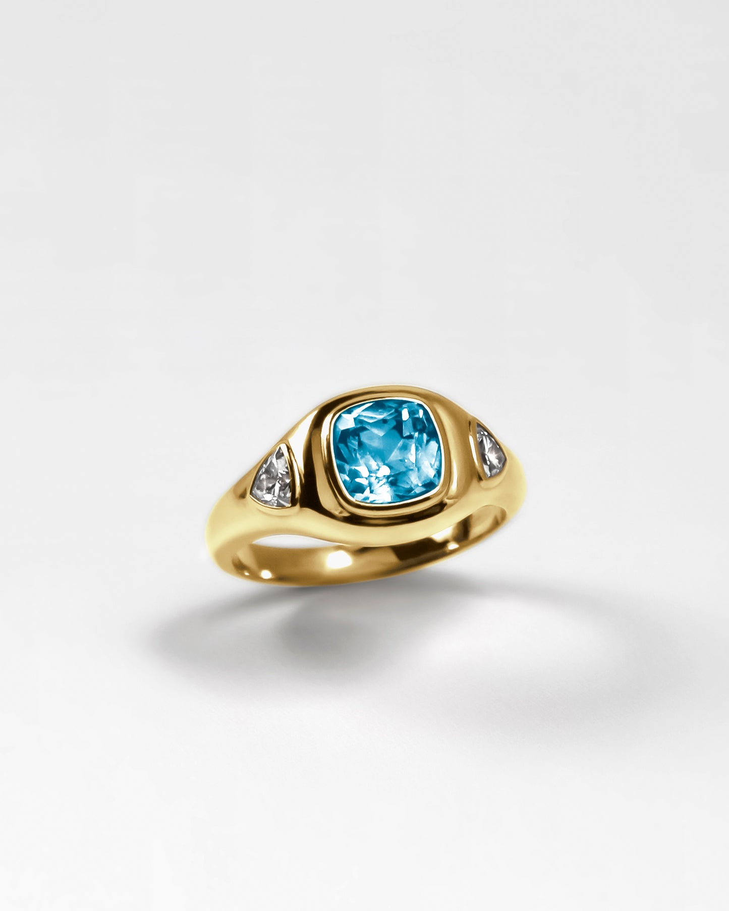 Puff Ring in 18K Gold