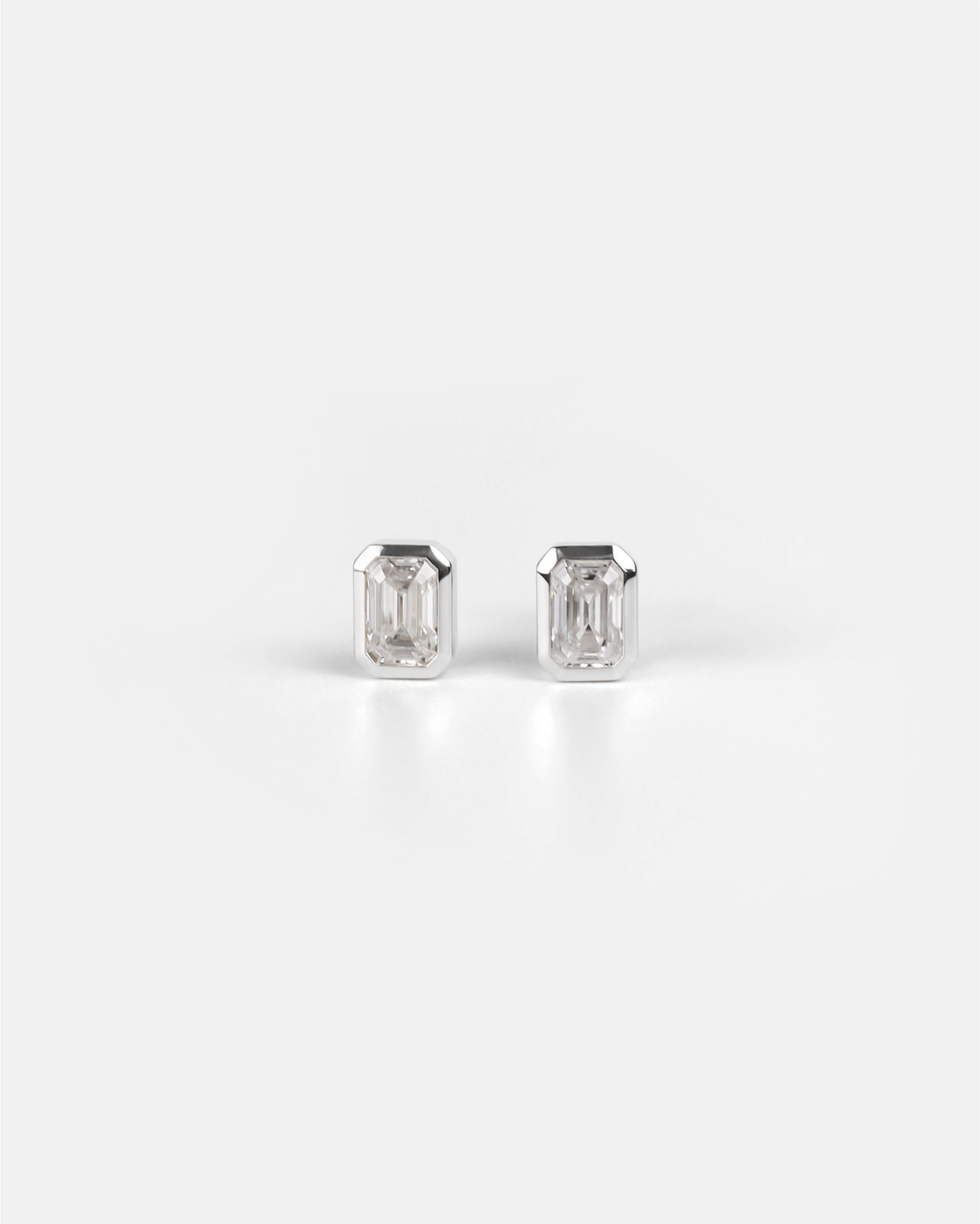Brix Stud Earrings in 18K Gold