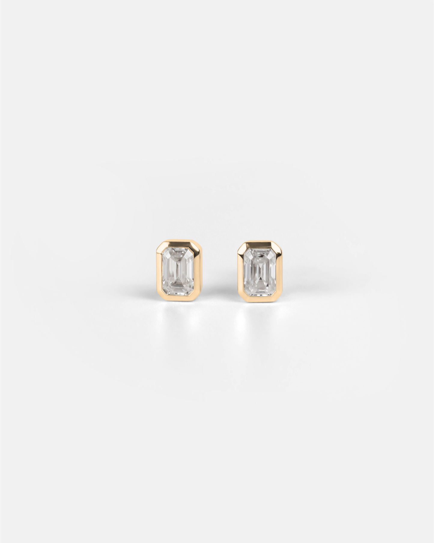 Brix Stud Earrings in 18K Gold