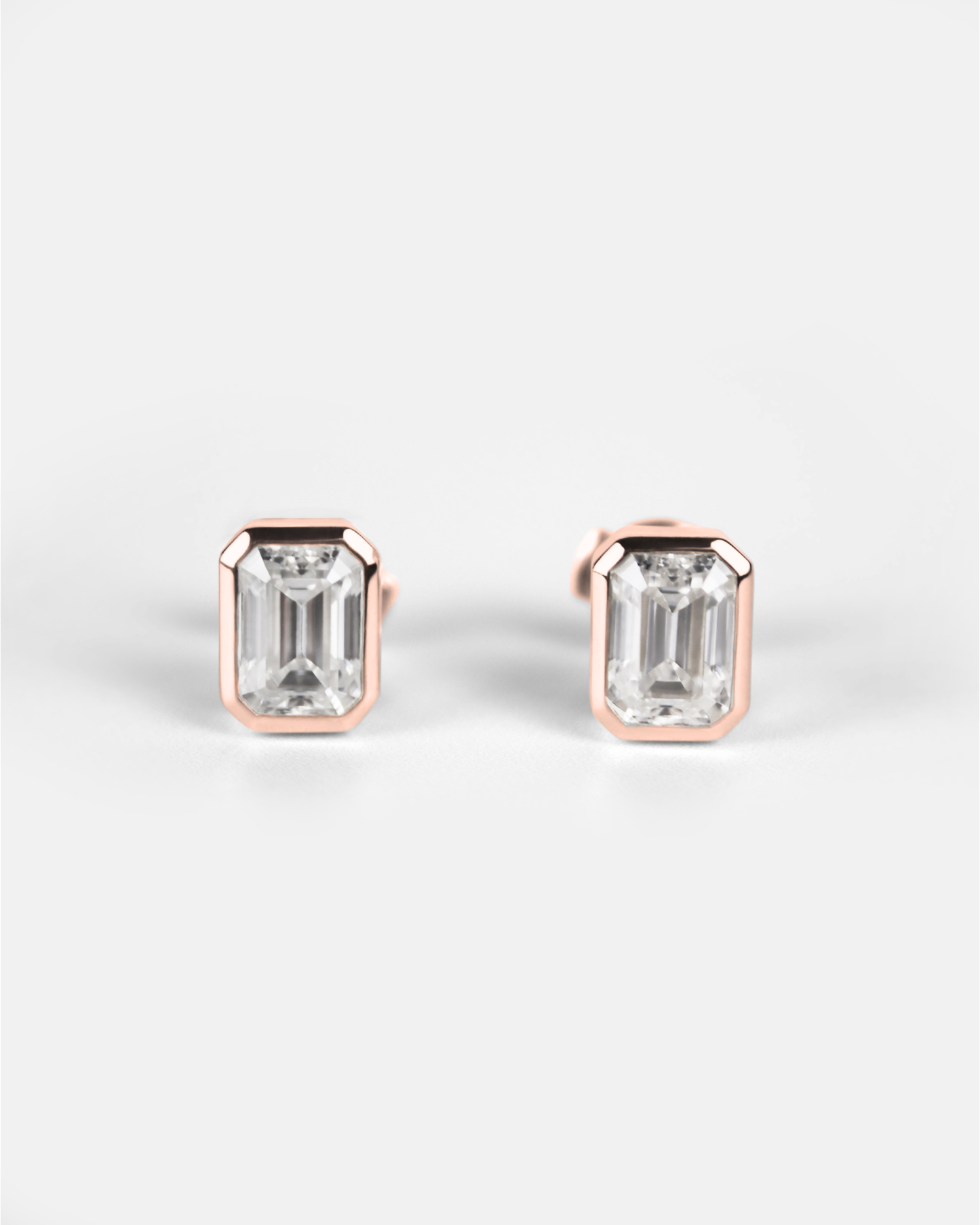 Brix Stud Earrings in 18K Gold