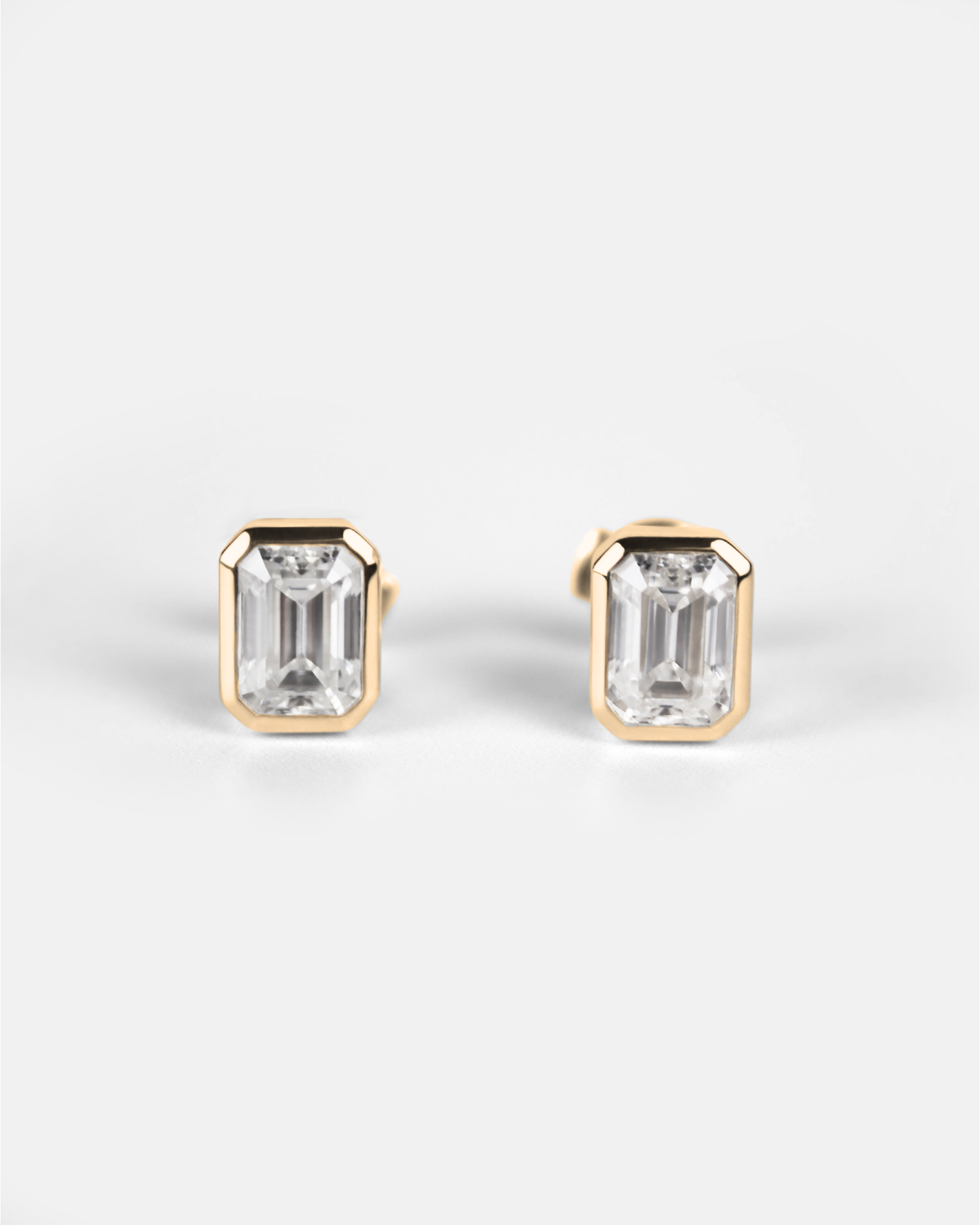 Brix Stud Earrings in 18K Gold
