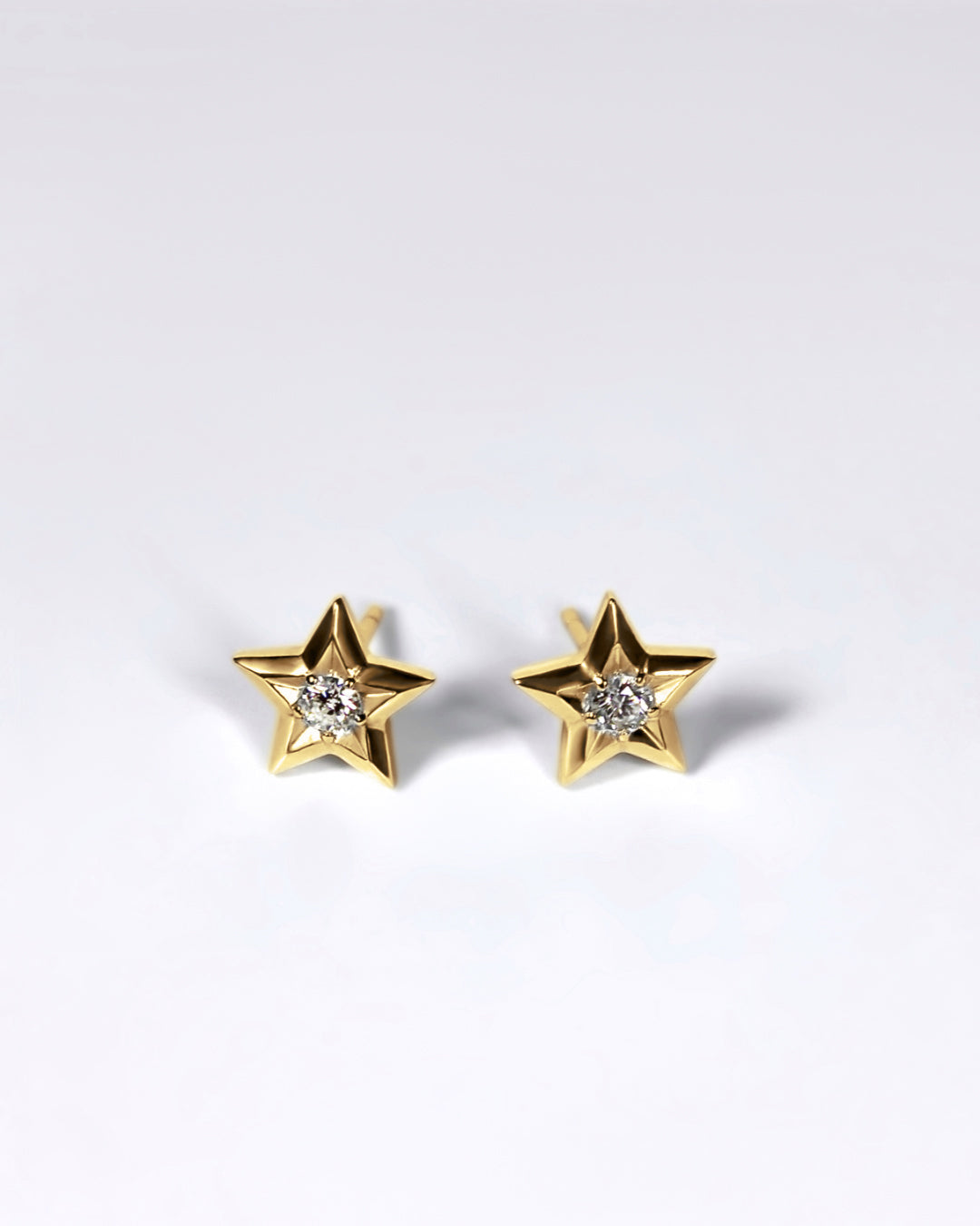 Diamond Star Stud Earrings in 18K Gold