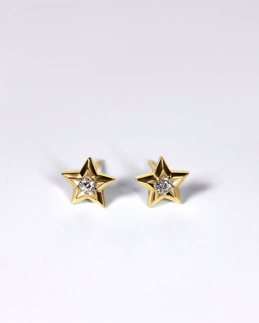 Diamond Star Stud Earrings in 18K Gold