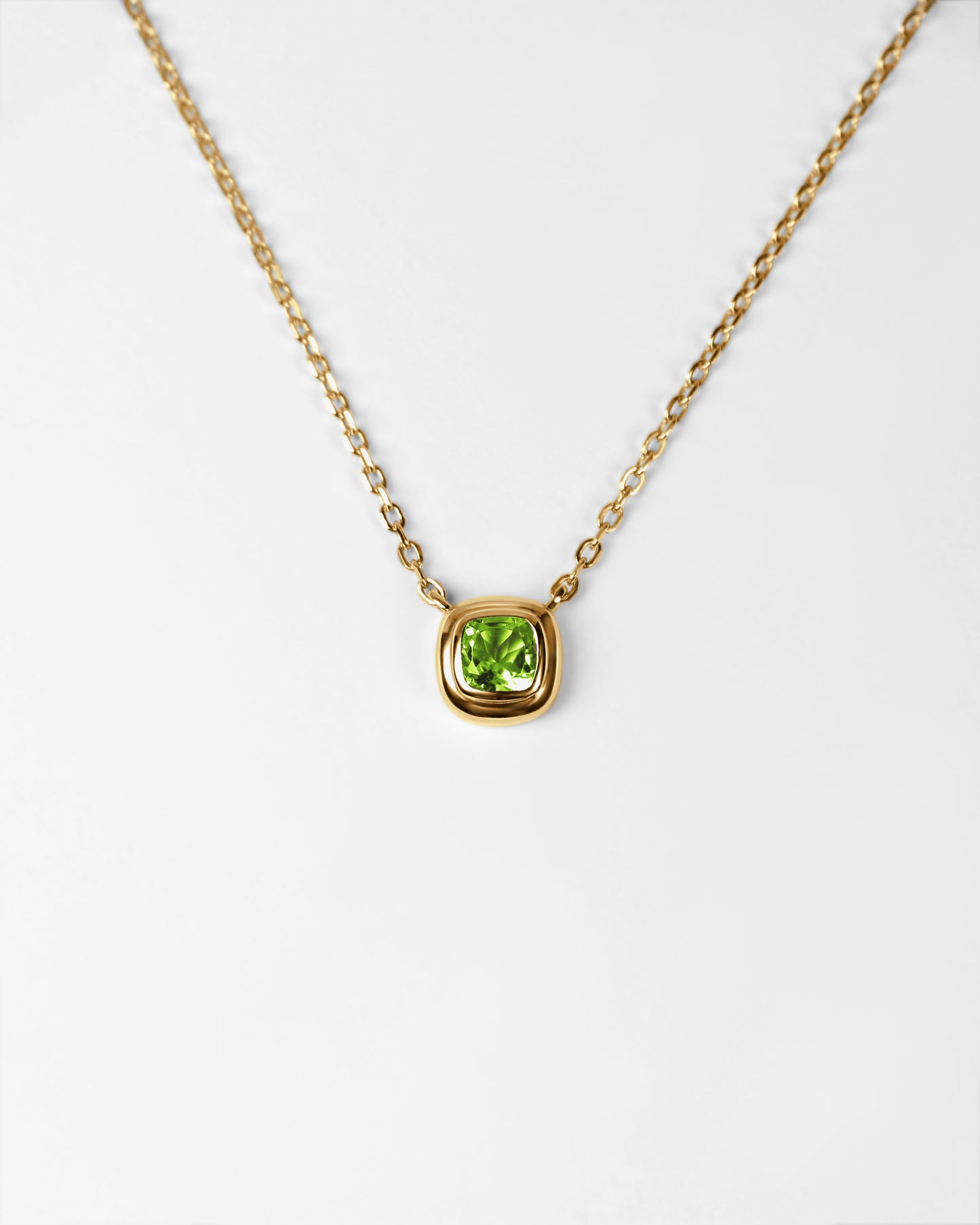 Puff Pendant in 18K Gold