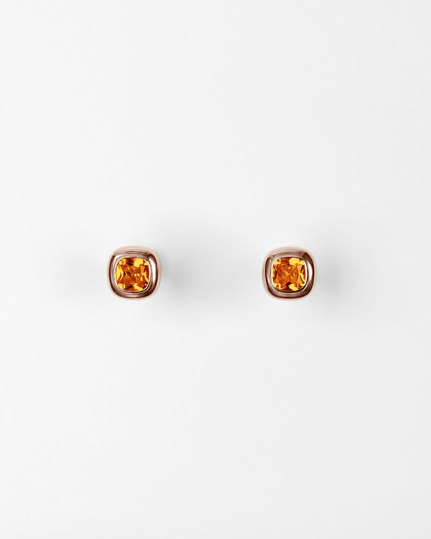 Puff Stud Earrings in 18K Gold